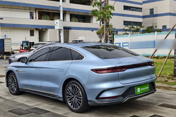 BYD Han 2023 car image #13