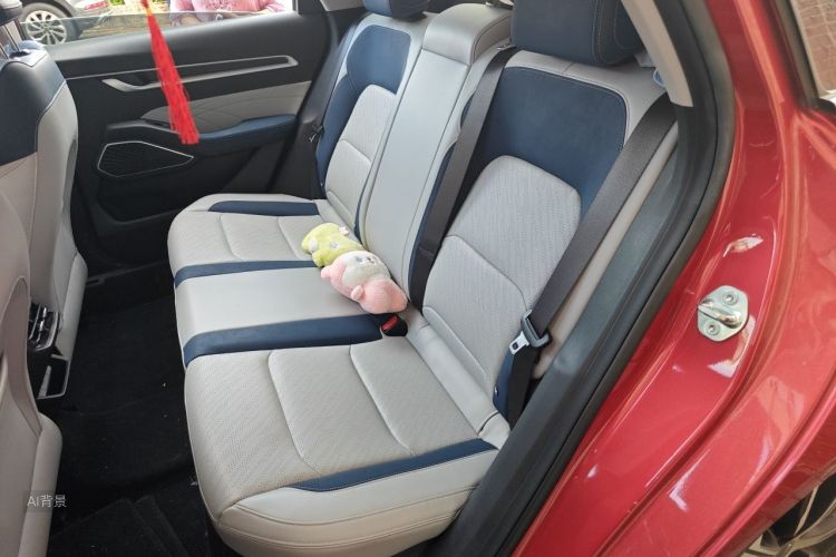 GEELY Emgrand 2022 #19 GEELY Emgrand 2022 car image #19