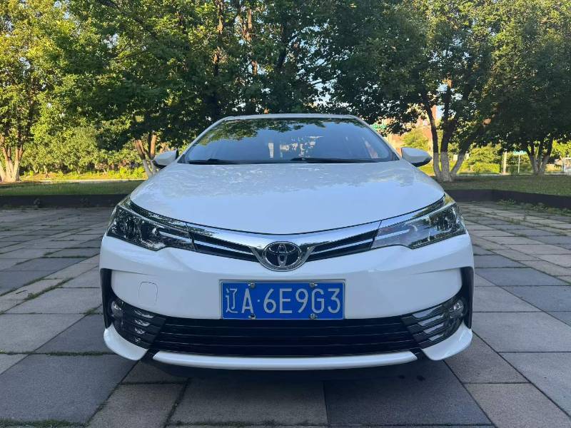 Toyota Corolla 2018 #2 Toyota Corolla 2018 car image #2
