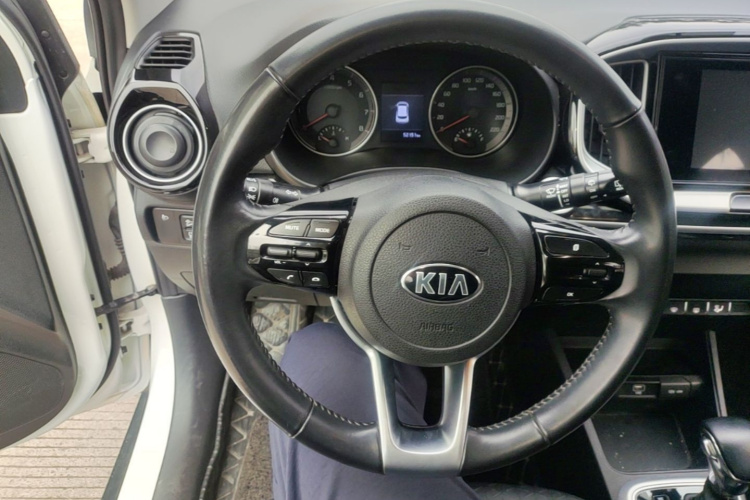 Kia KX1 2018 #11 Kia KX1 2018 car image #11