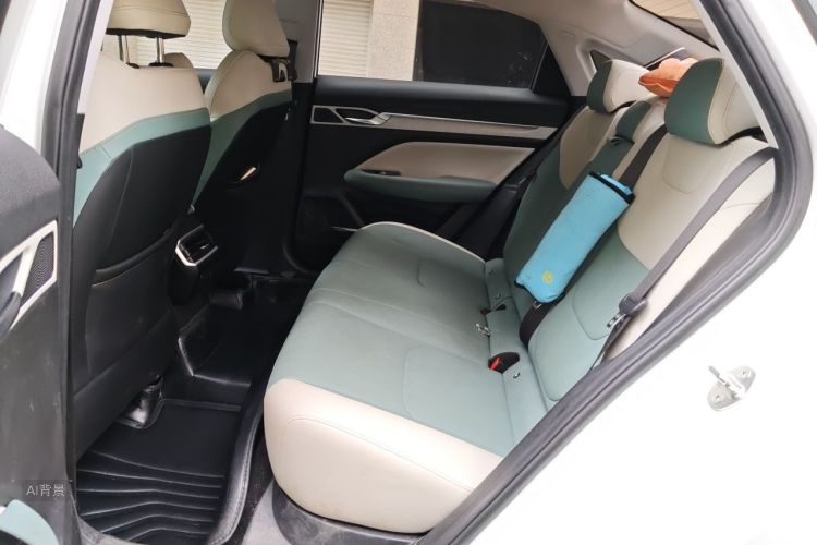 GEELY Emgrand L HiP 2022 car image #19