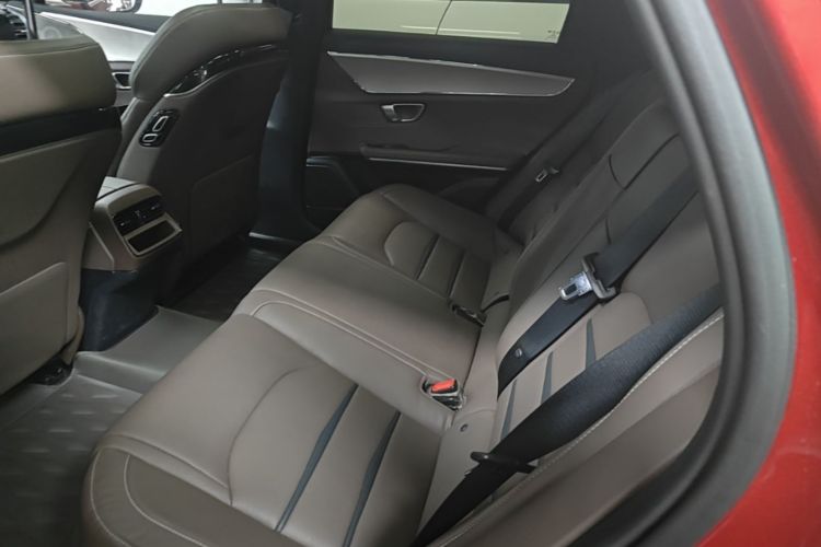 BYD Han 2022 car image #17
