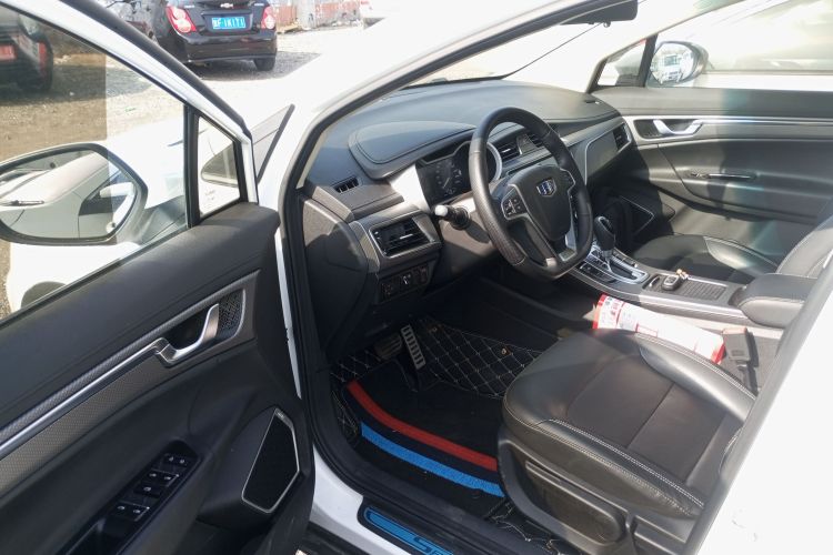 GEELY Emgrand GS 2018 imagen de coche #16