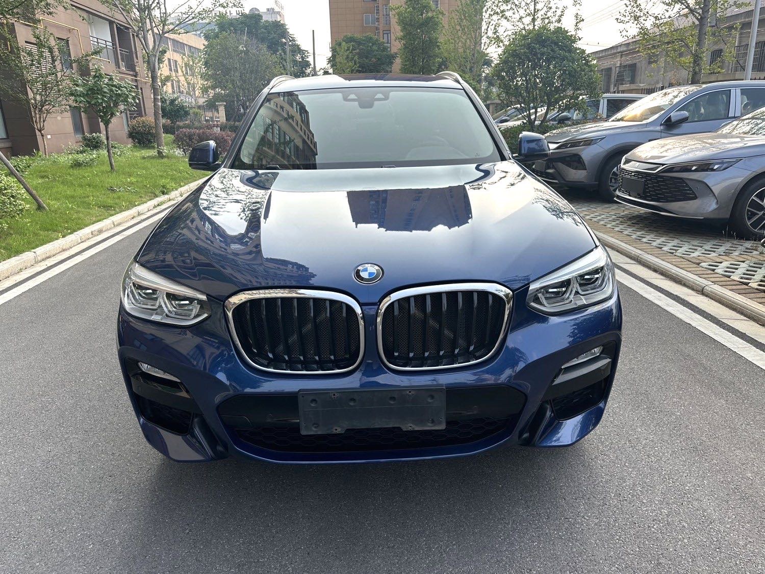 BMW X3 2018 car image #2