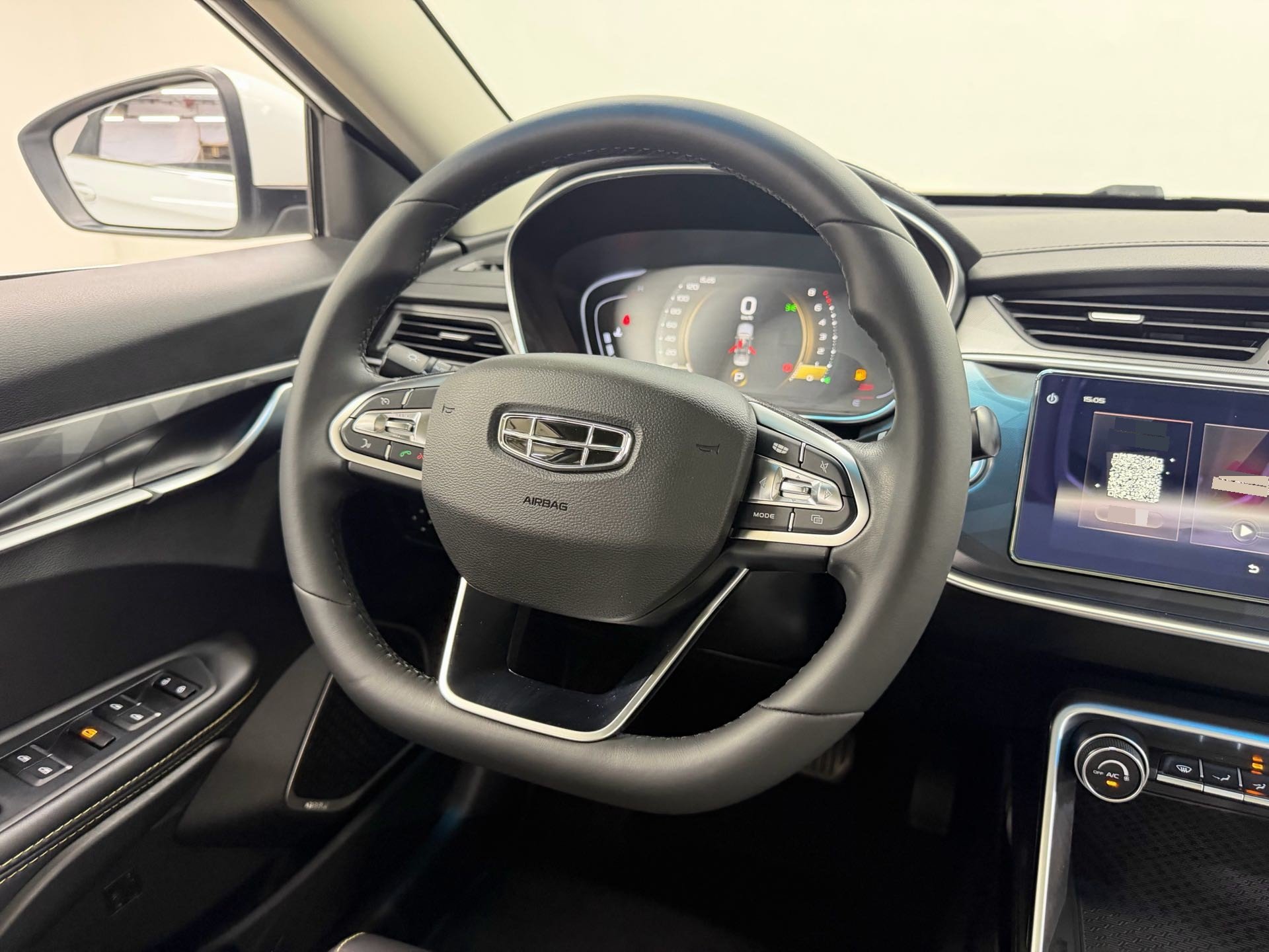 GEELY Binray 2022 car image #8