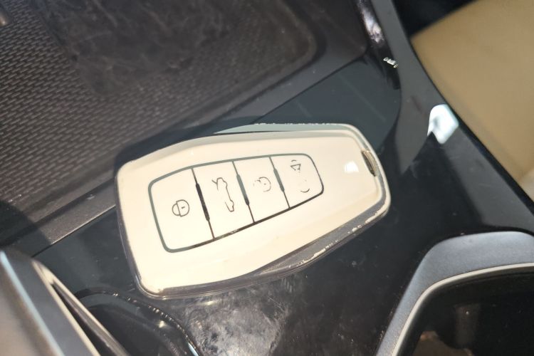 GEELY Boyue L 2024 image de voiture #9