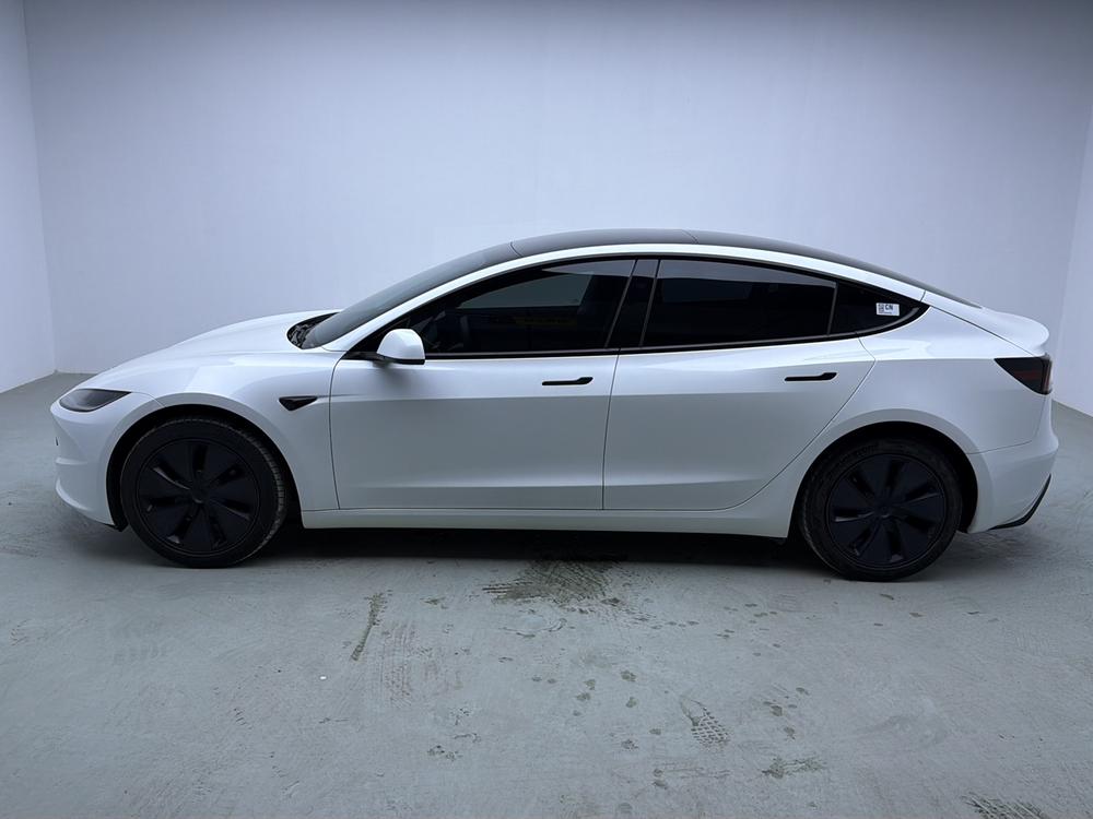 Tesla Model 3 2025 #4 Tesla Model 3 2025 car image #4
