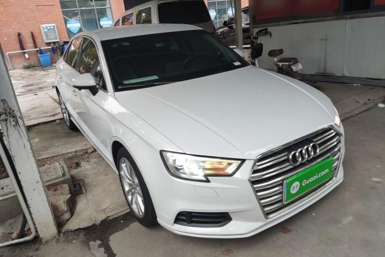 Audi A3 2017 immagine di auto #4