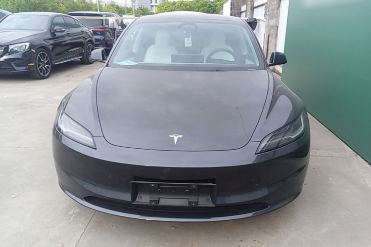 Tesla Model 3 2024 #3 Tesla Model 3 2024 car image #3