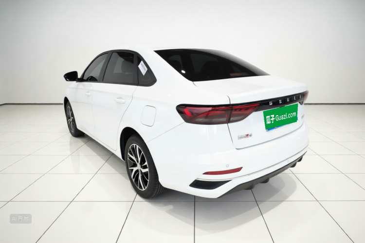 GEELY Emgrand 2025 car image #5