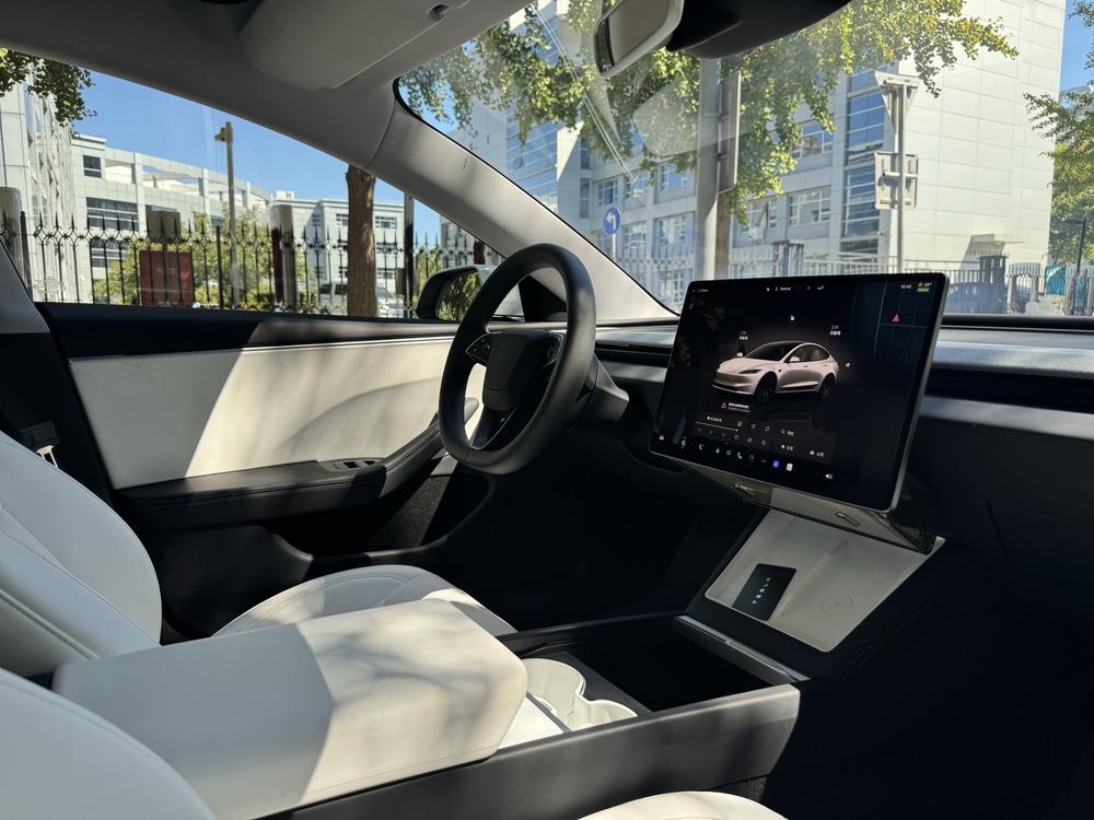 Tesla Model 3 2024 #29 Tesla Model 3 2024 car image #29