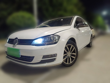 Volkswagen Golf 2016 car image 