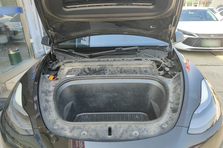 Tesla Model Y 2022 #22 Tesla Model Y 2022 immagine di auto #22