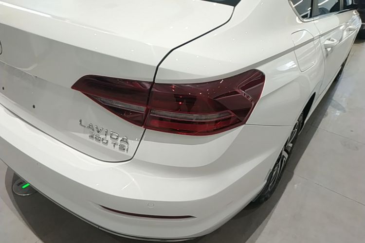 Volkswagen Lavida 2022 car image #8