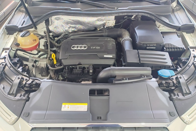 Audi Q3 2018 #20 Audi Q3 2018 car image #20