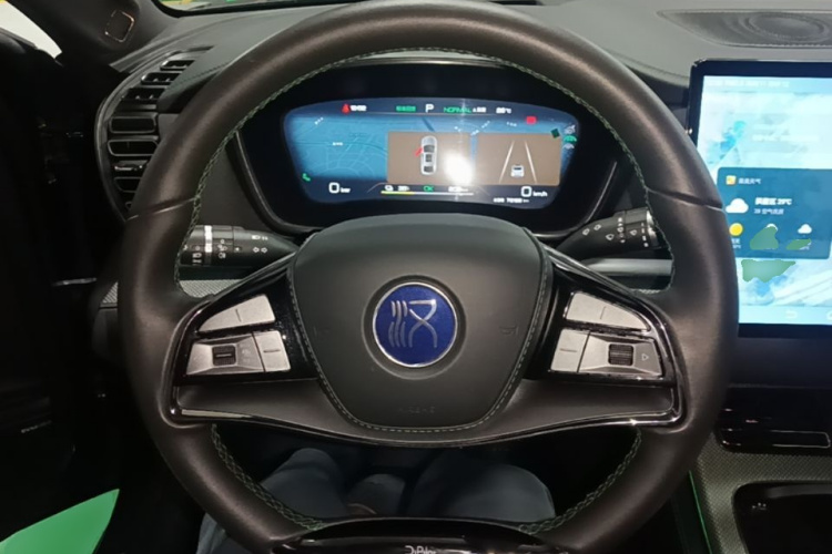 BYD Han 2022 car image #11