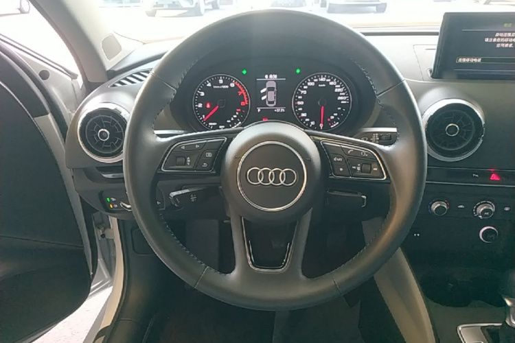 Audi A3 2021 immagine di auto #15