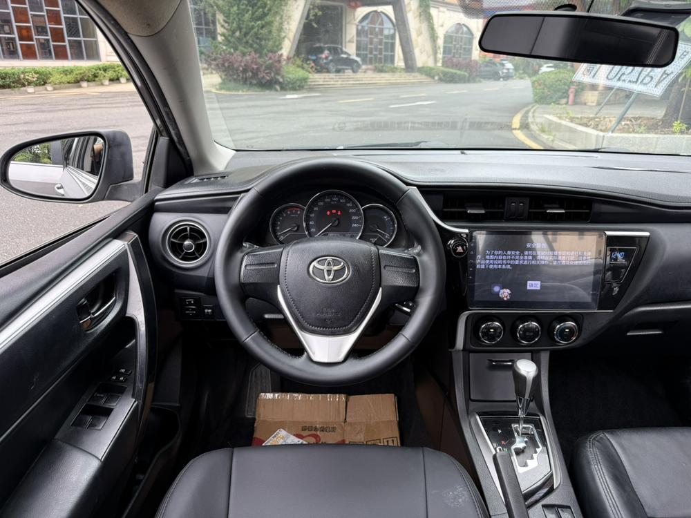 Toyota Corolla 2017 #9 Toyota Corolla 2017 صورة سيارة #9