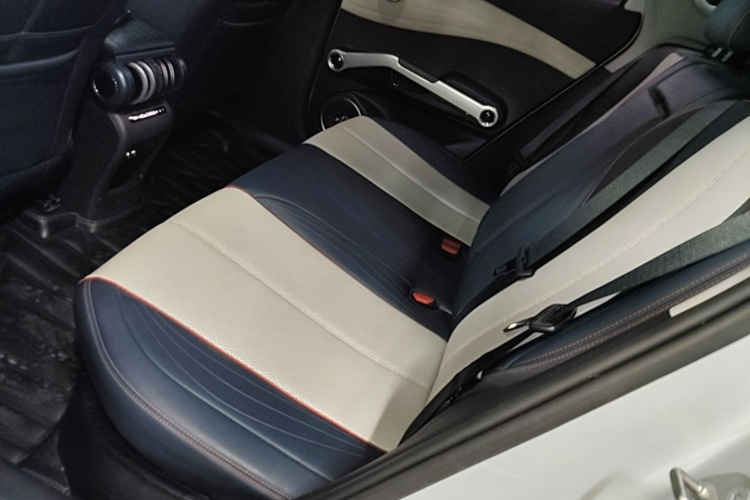 BYD Yuan Plus 2023 immagine di auto #17