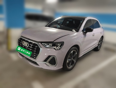 Audi Q3 2023 Audi Q3 2023 immagine di auto