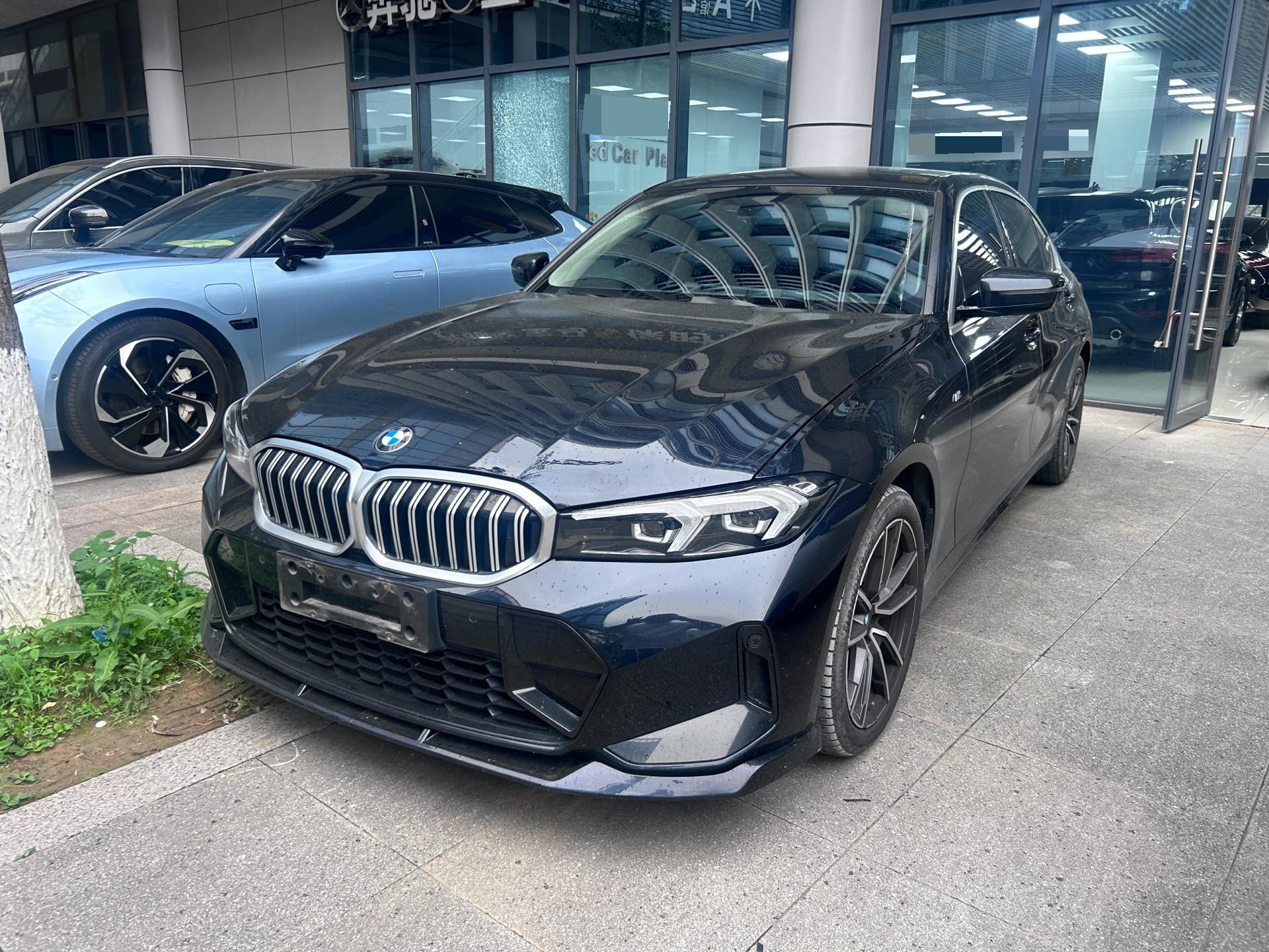 BMW 3 Series 2023 car image 