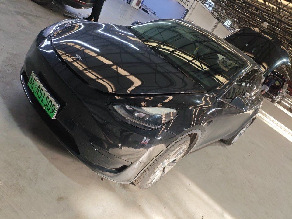 Tesla Model Y 2022 car image 