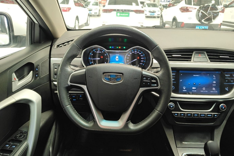 GEELY Emgrand 2018 #15 GEELY Emgrand 2018 car image #15