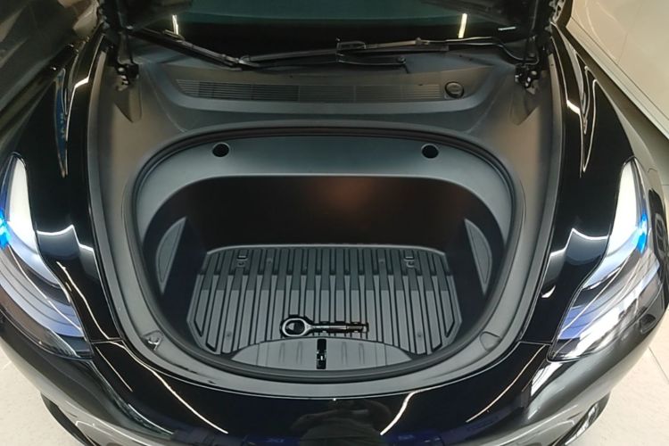 Tesla Model 3 2023 #22 Tesla Model 3 2023 car image #22