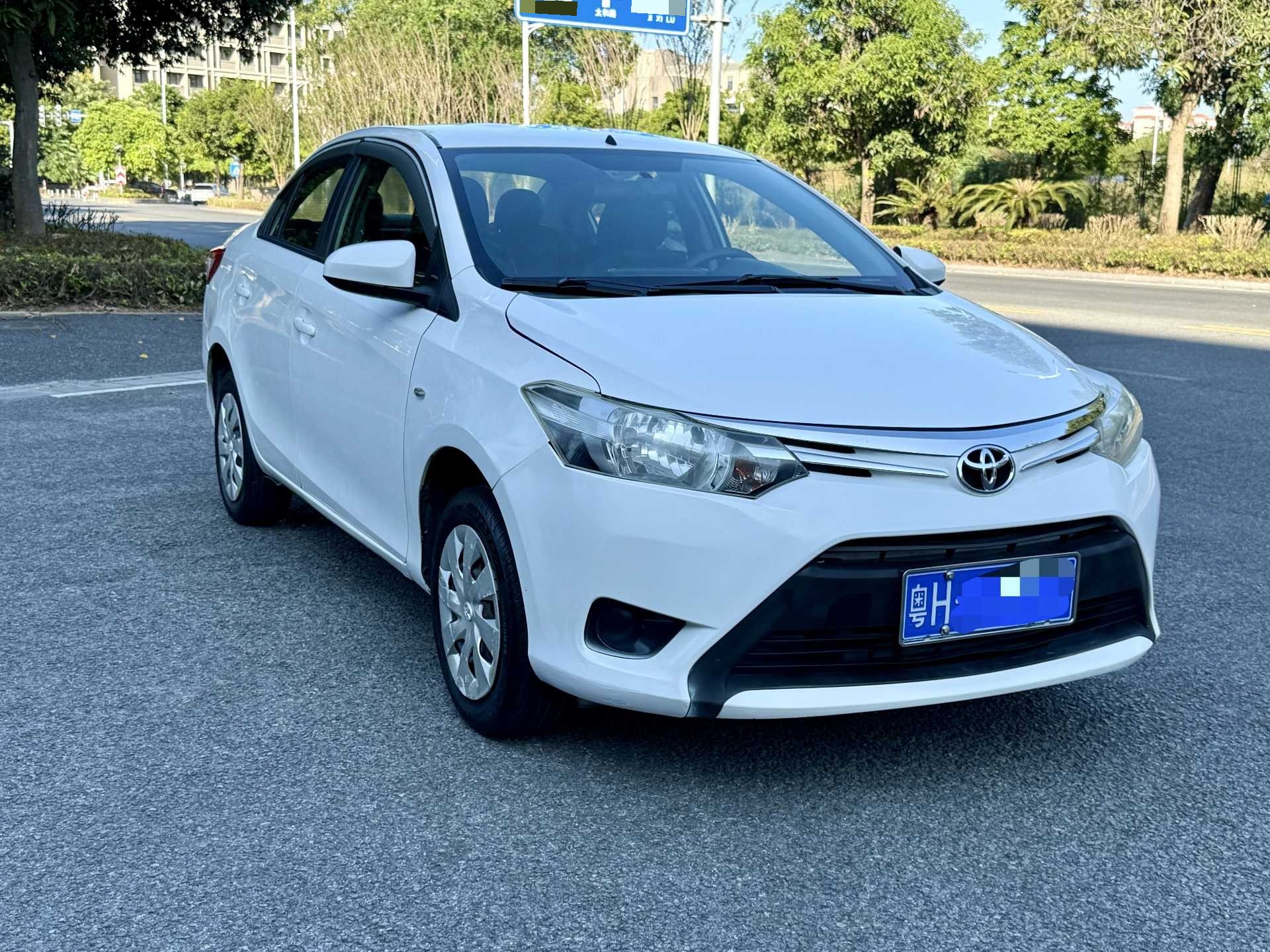 Toyota Vios 2015 #2 Toyota Vios 2015 car image #2
