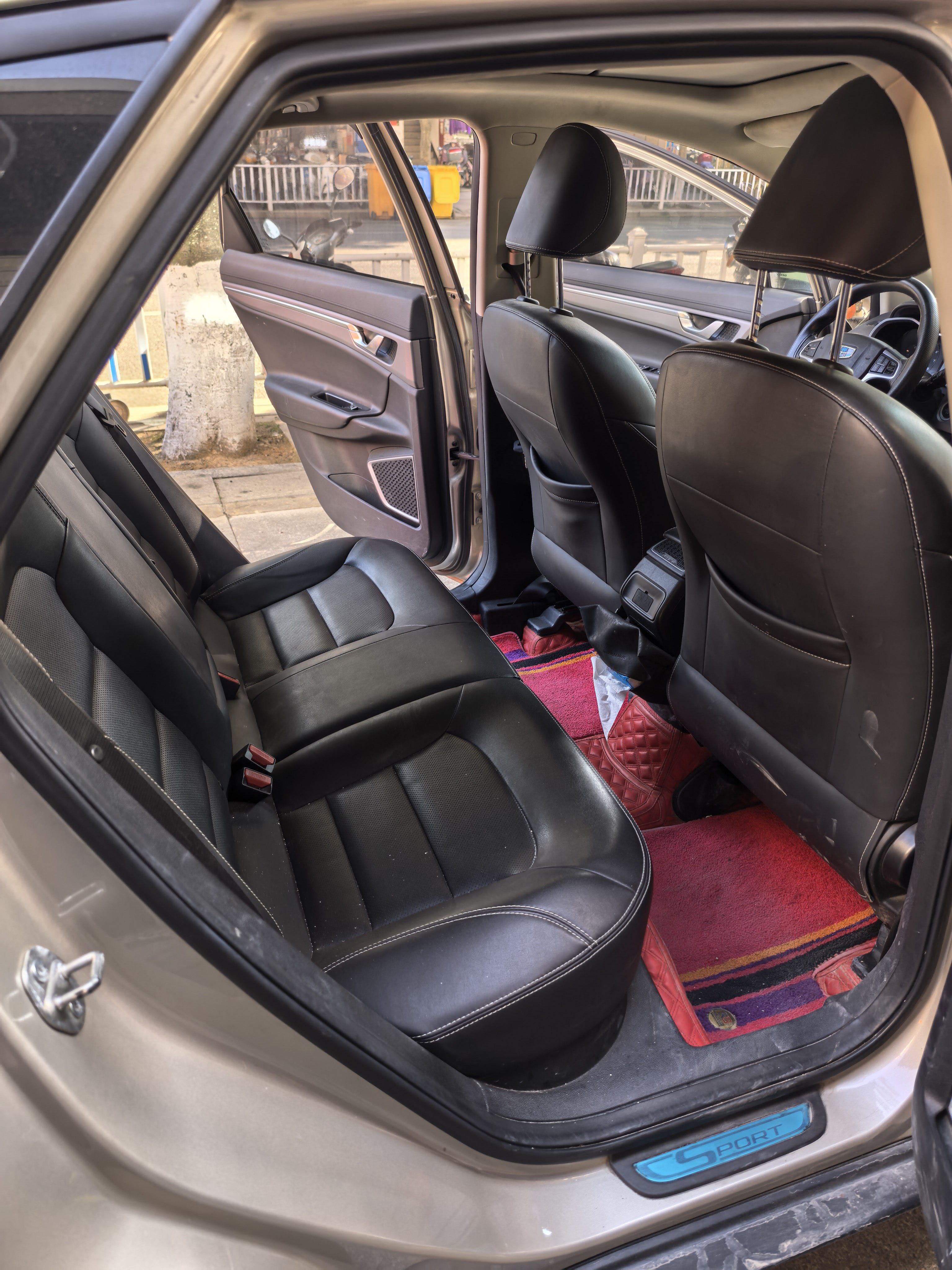 GEELY Emgrand GS 2019 car image #5