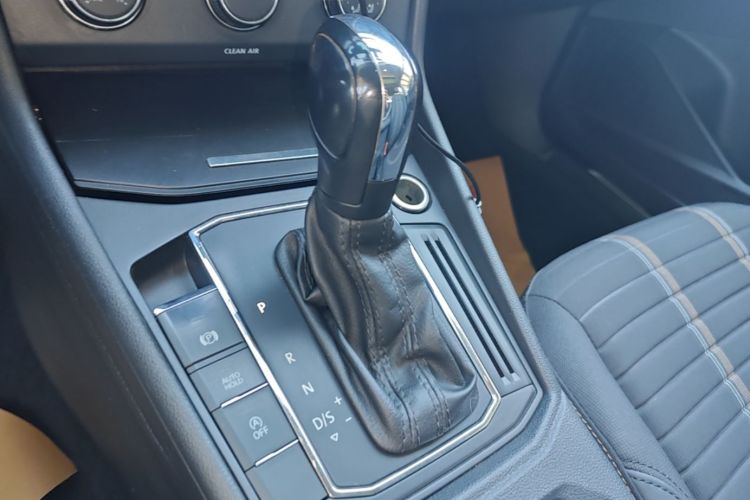 Volkswagen Lavida 2020 imagen de coche #14