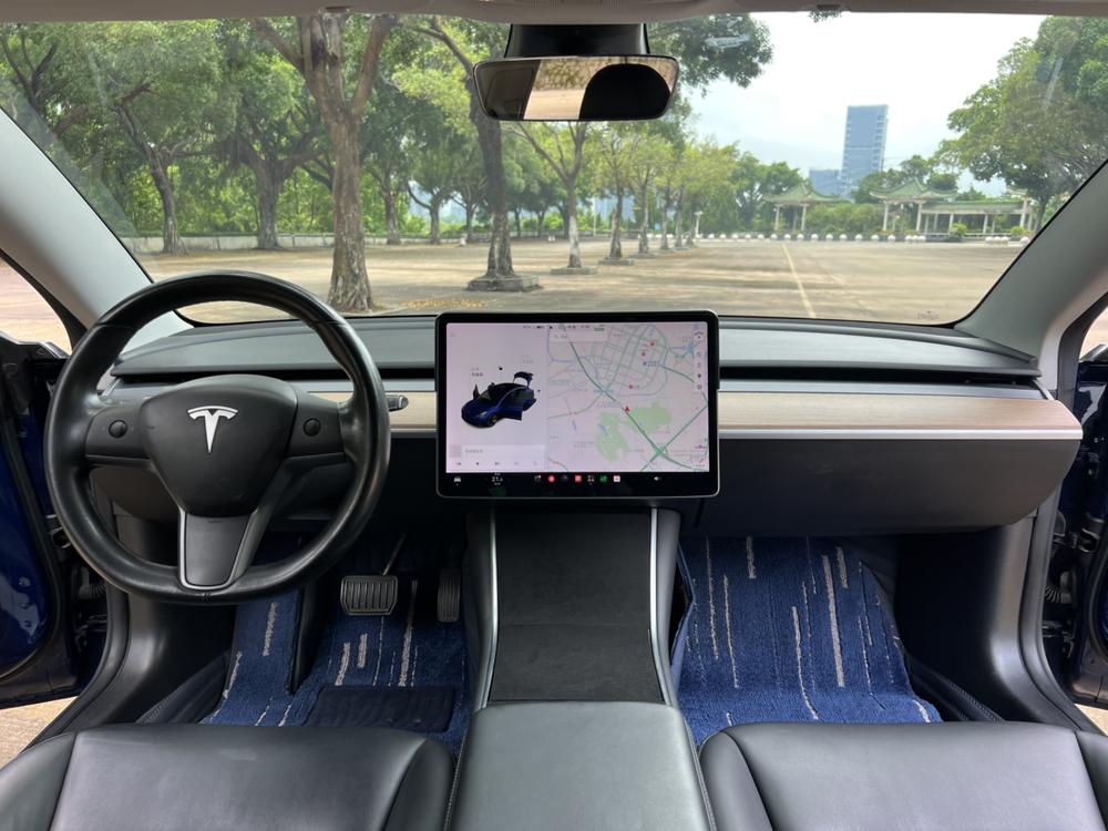 Tesla Model 3 (Imported) 2019 #11 Tesla Model 3 (Imported) 2019 car image #11