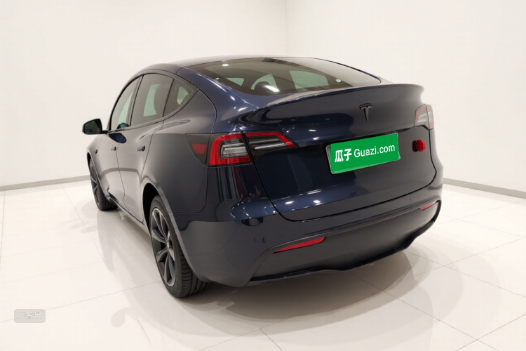 Tesla Model Y 2022 #5 Tesla Model Y 2022 immagine di auto #5