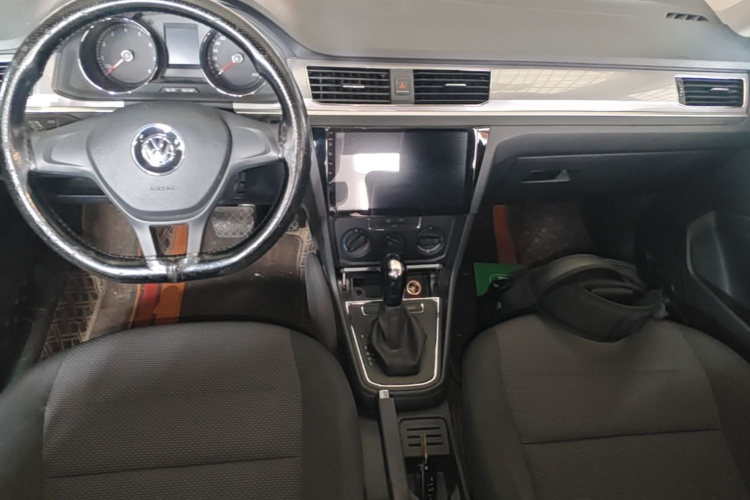Volkswagen Bora 2019 car image #11