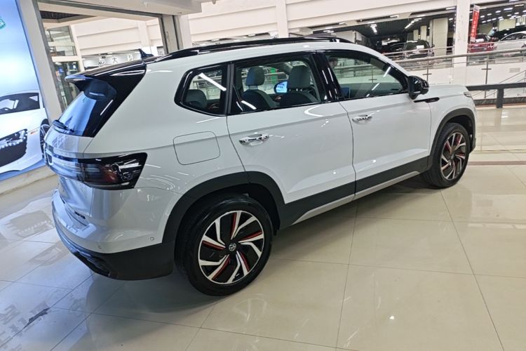 Volkswagen Tharu 2023 car image #7