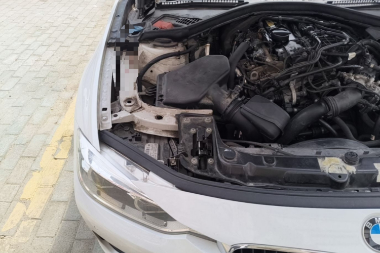 BMW 3 Series 2017 car image #23