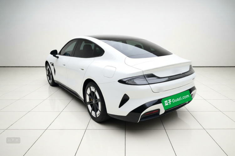 MI SU7 2025 car image #5