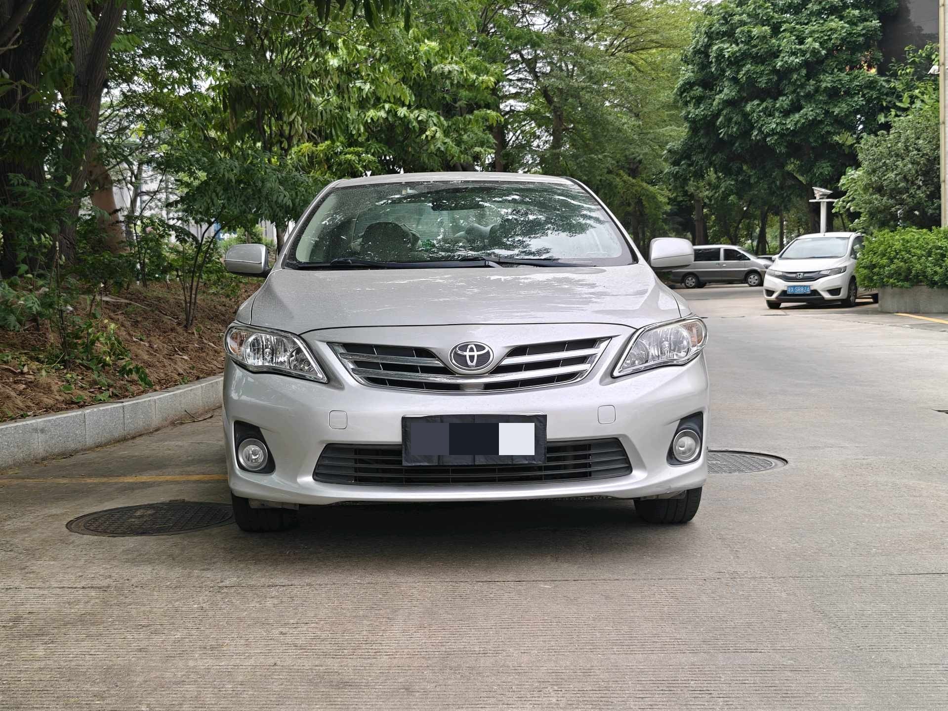 丰田 卡罗拉 2012 汽车图片 #2