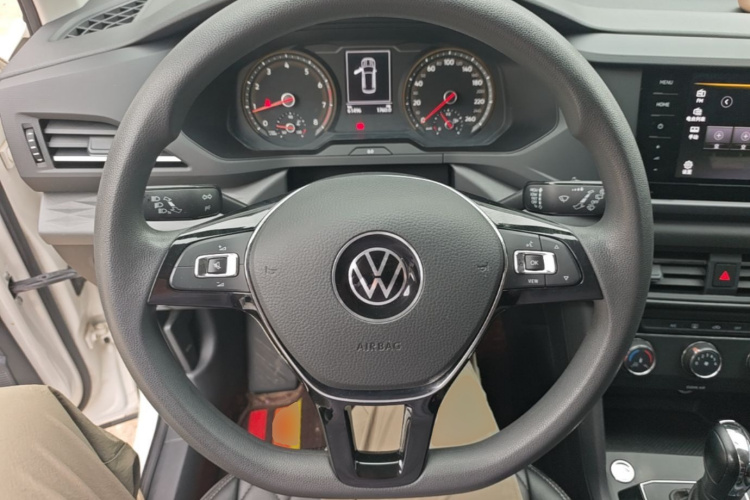 Volkswagen Tharu 2021 #11 Volkswagen Tharu 2021 car image #11