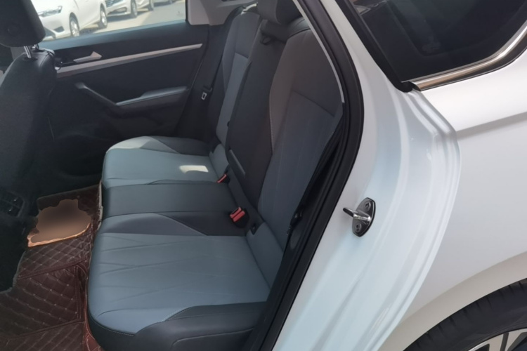 Volkswagen Lavida 2023 car image #17