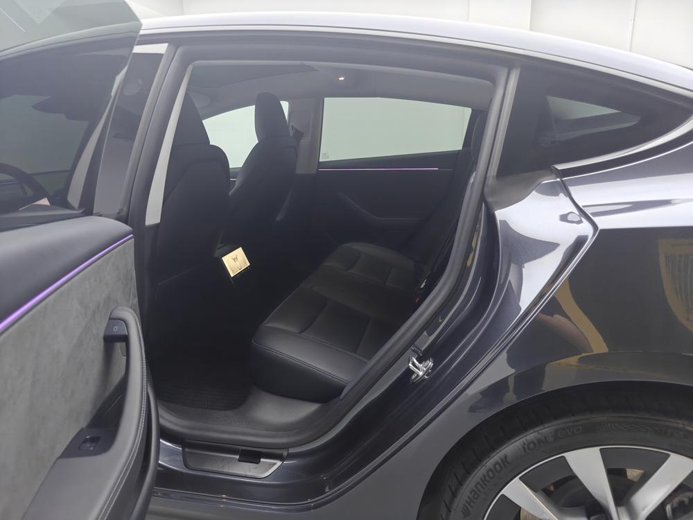 Tesla Model 3 2025 car image #18