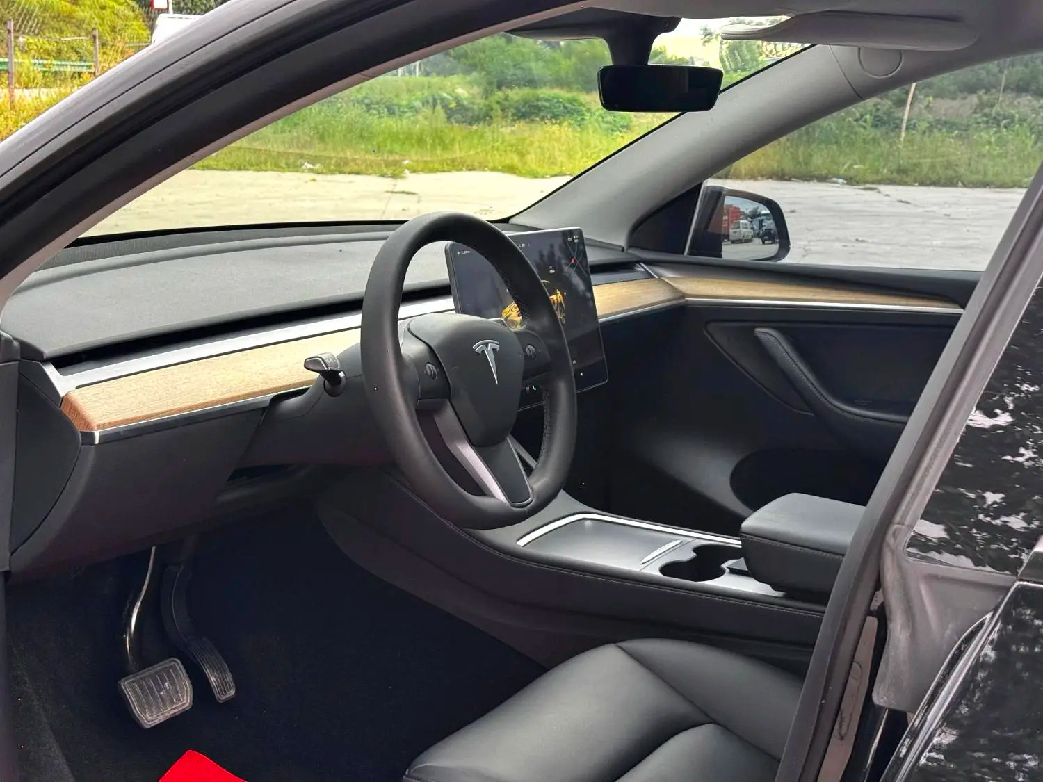 Tesla Model Y 2022 #11 Tesla Model Y 2022 car image #11