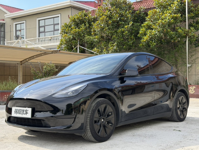 Tesla Model Y 2023 #3 Tesla Model Y 2023 car image #3