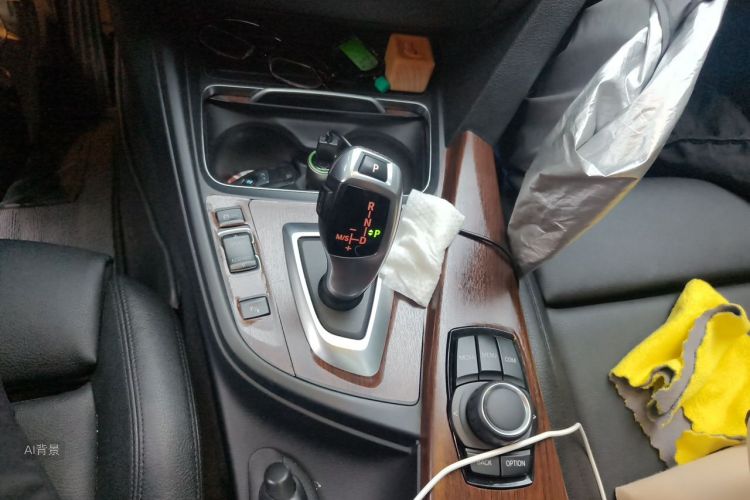 BMW 3 Series 2018 #16 BMW 3 Series 2018 car image #16