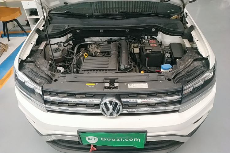 Volkswagen Tharu 2020 car image #20