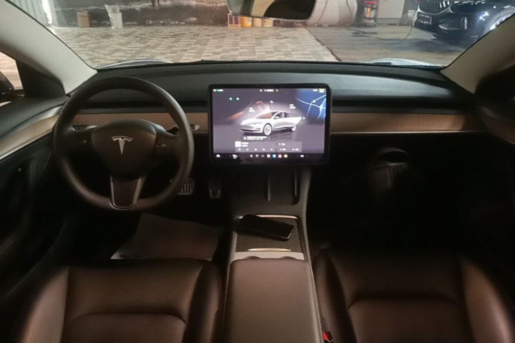Tesla Model 3 2023 #10 Tesla Model 3 2023 immagine di auto #10