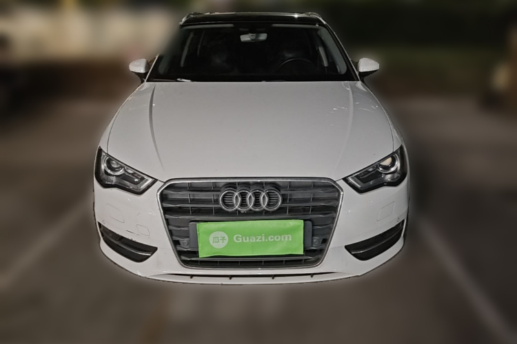 Audi A3 2017 car image #3
