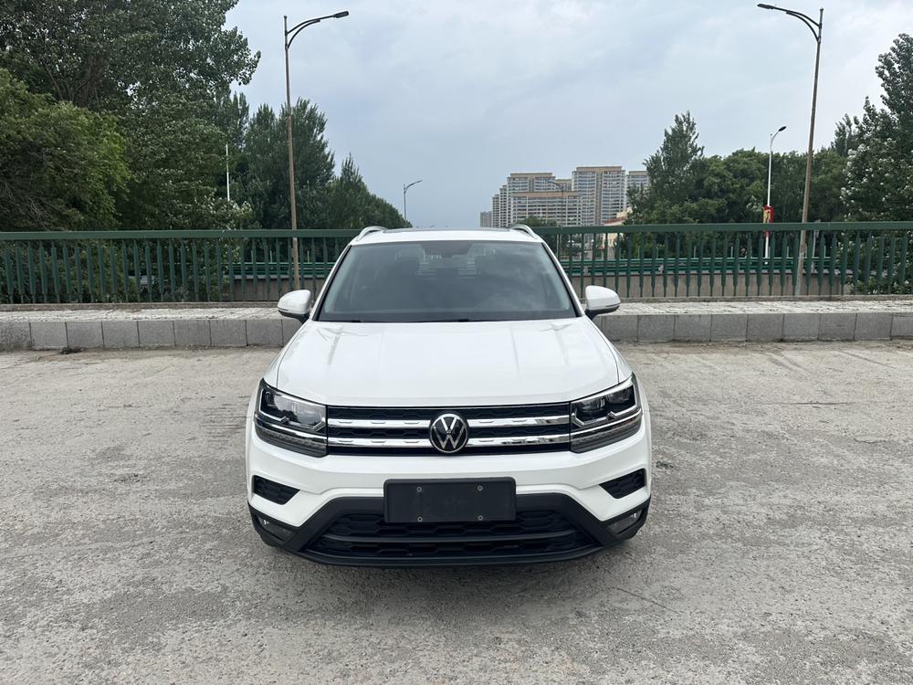 Volkswagen Tharu 2022 car image #2