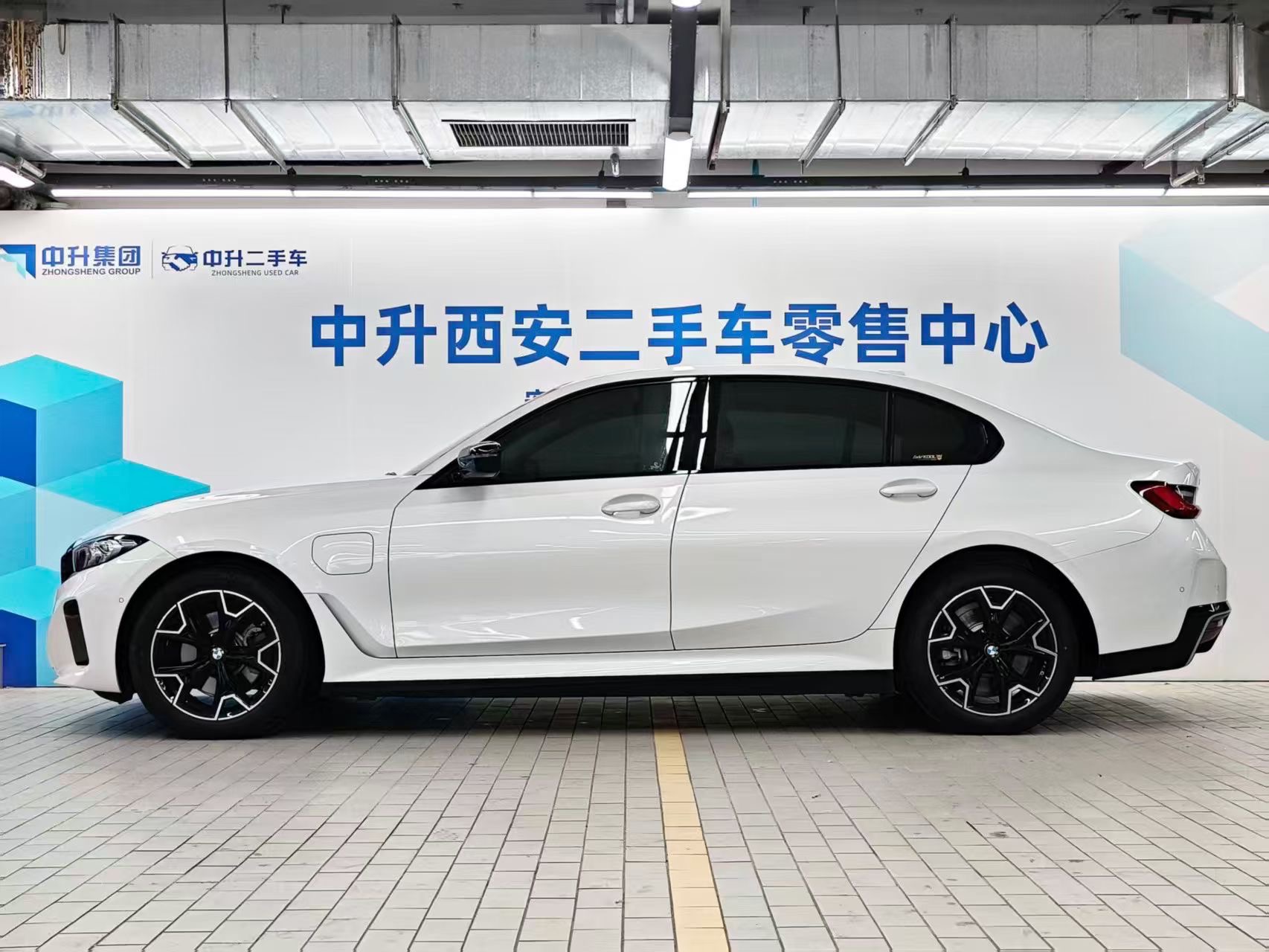 BMW i3 2024 #3 BMW i3 2024 car image #3