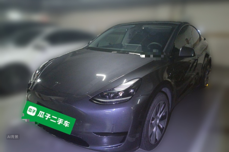 Tesla Model Y 2022 car image #2